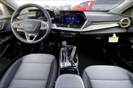 Summit White 2026 Chevrolet Trax LT