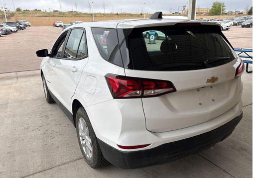 Mosaic Black Metallic 2024 Chevrolet Equinox 1LT
