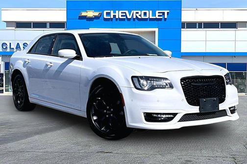 Bright White 2023 Chrysler 300 Touring