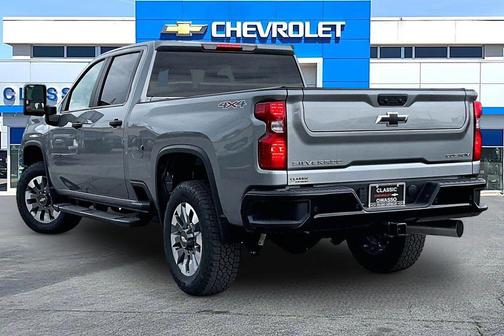 Sterling Gray Metallic 2026 Chevrolet Silverado 2500 Custom