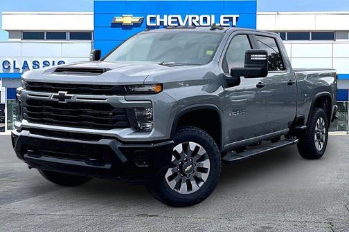 Sterling Gray Metallic 2026 Chevrolet Silverado 2500 Custom