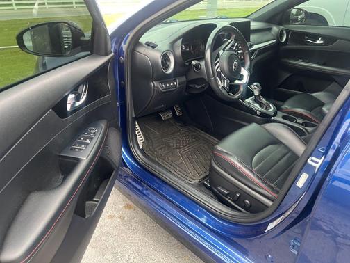 Deep Sea Blue 2021 Kia Forte GT