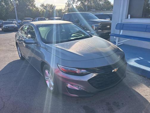 2023 Chevrolet Malibu FWD 1LT