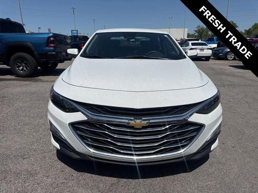Summit White 2024 Chevrolet Malibu 1LS