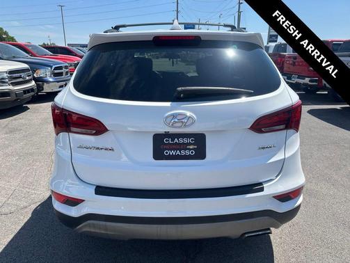 Frost White Pearl 2017 Hyundai Santa Fe Sport 2.4L
