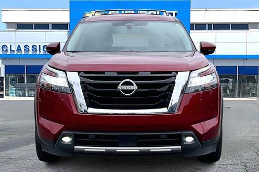 2023 Nissan Pathfinder SL FWD