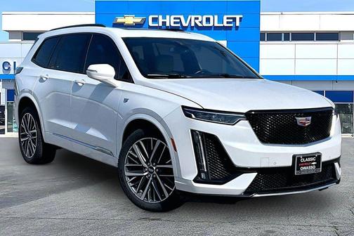 Crystal White Tricoat 2023 Cadillac XT6 Sport AWD