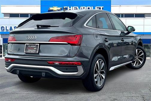 2022 Audi Q5 45 S line Premium Plus