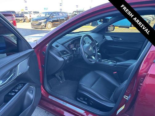 2021 Cadillac CT4 Luxury