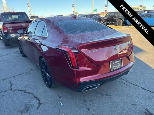 2021 Cadillac CT4 Luxury