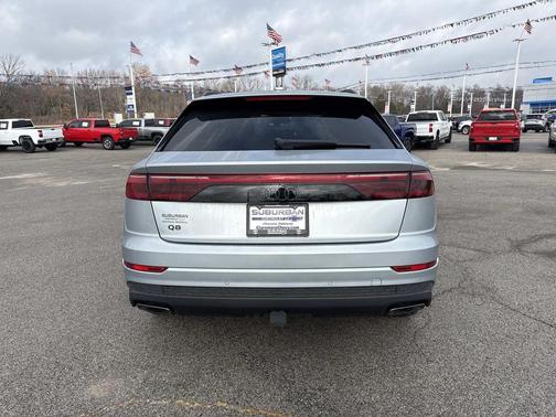 2025 Audi Q8 55 Premium