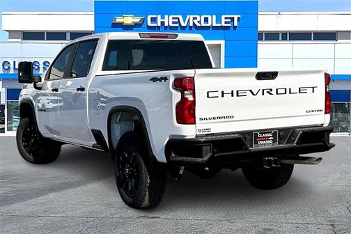 2026 Chevrolet Silverado 2500 Custom