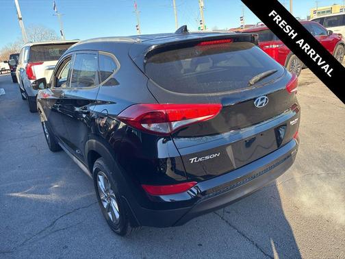 2018 Hyundai TUCSON SEL