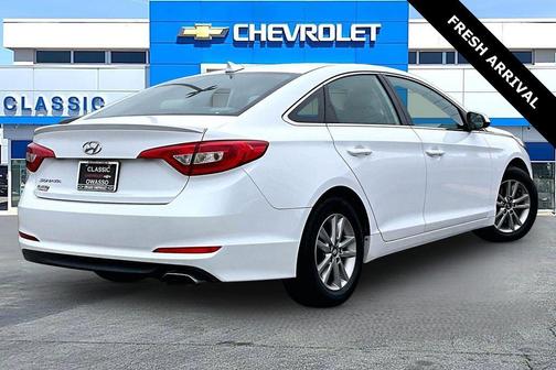 2016 Hyundai SONATA SE