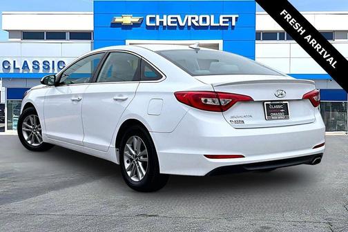 2016 Hyundai SONATA SE