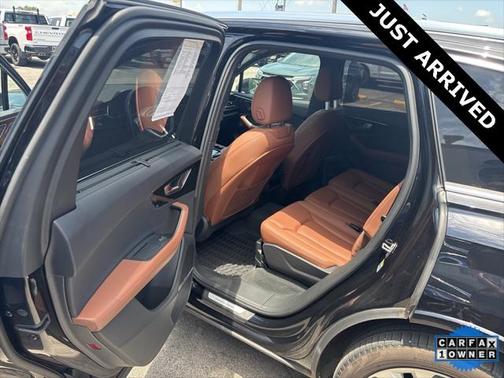 2021 Audi Q7 55 Prestige