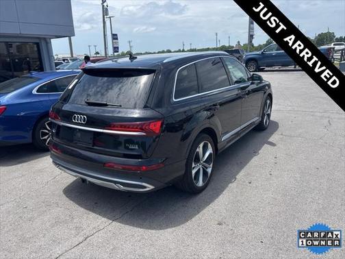 2021 Audi Q7 55 Prestige
