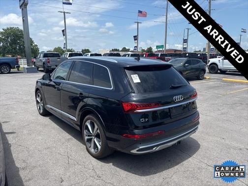 2021 Audi Q7 55 Prestige