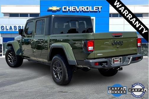 2024 Jeep Gladiator Sport S