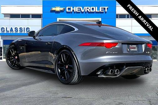 2017 Jaguar F-TYPE R