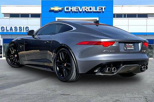 2017 Jaguar F-TYPE R