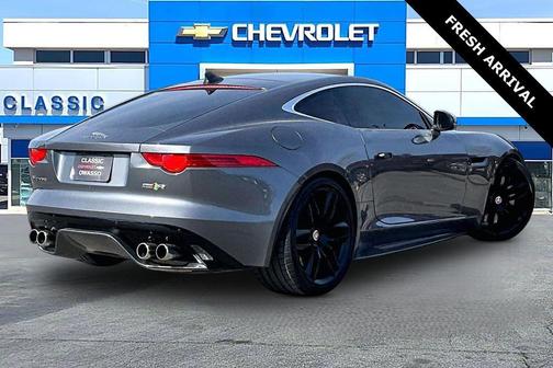 2017 Jaguar F-TYPE R