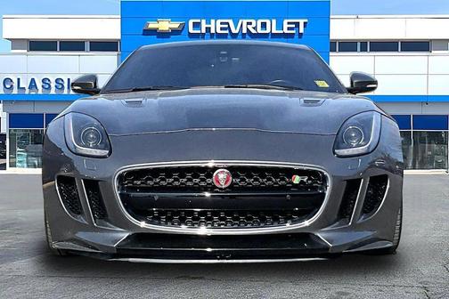 2017 Jaguar F-TYPE R