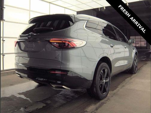 2024 Buick Enclave Essence FWD