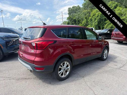 Ruby Red 2019 Ford Escape SE