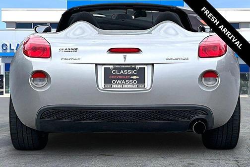 Cool (Liquid Silver Metallic) 2007 Pontiac Solstice Base