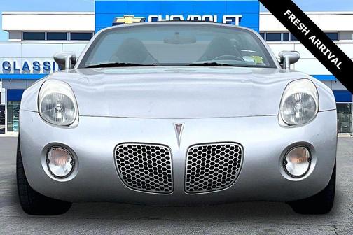 Cool (Liquid Silver Metallic) 2007 Pontiac Solstice Base