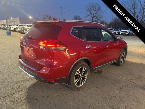 2017 Nissan Rogue SL