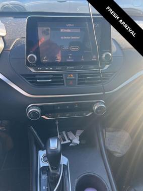 2021 Nissan Altima SR FWD