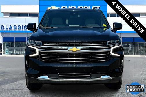 2024 Chevrolet Suburban LT