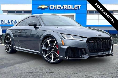 Daytona Gray Pearl Effect 2019 Audi TT RS 2.5T
