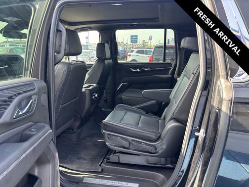 Onyx Black 2023 GMC Yukon XL Denali