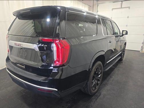 Onyx Black 2023 GMC Yukon XL Denali