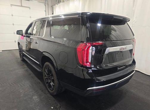 Onyx Black 2023 GMC Yukon XL Denali