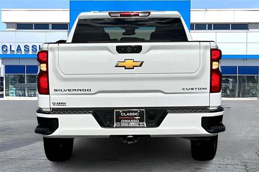 2025 Chevrolet Silverado 1500 Custom