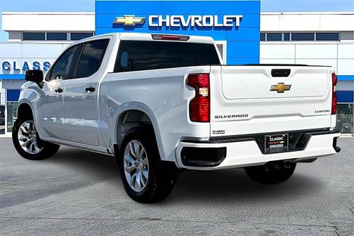 2025 Chevrolet Silverado 1500 Custom