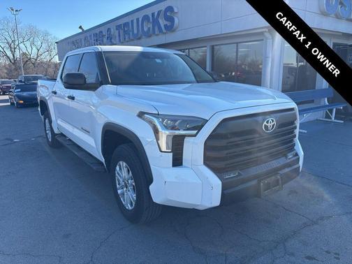 2022 Toyota Tundra SR5