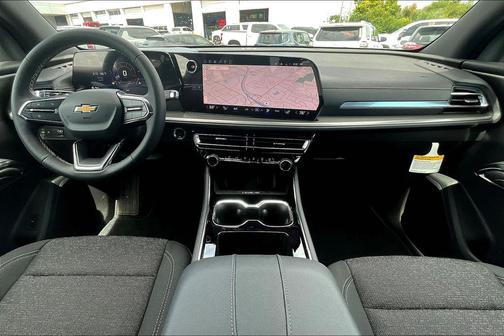 Mosaic Black Metallic 2026 Chevrolet Traverse LT