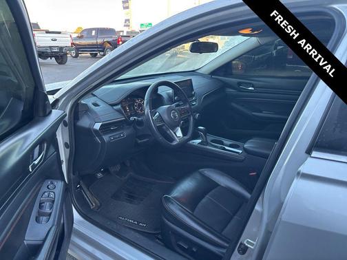 2019 Nissan Altima 2.5 SR