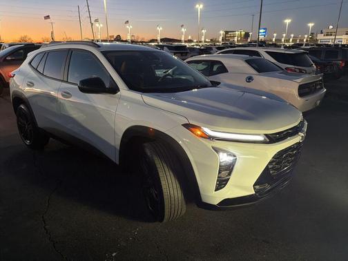 2025 Chevrolet Trax FWD ACTIV