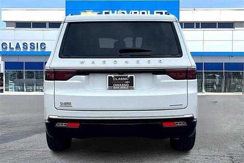 2023 Jeep Wagoneer Series III 4x4