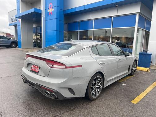 2023 Kia Stinger GT-Line