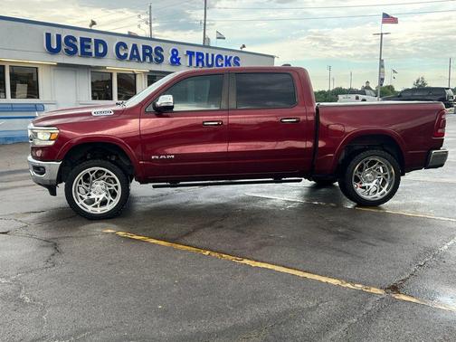 Delmonico Red Pearlcoat 2022 RAM 1500 Laramie