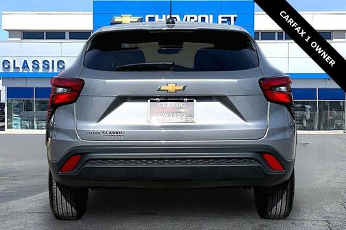 2025 Chevrolet Trax LS