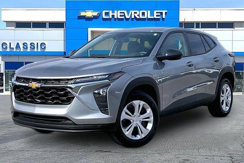 2025 Chevrolet Trax LS