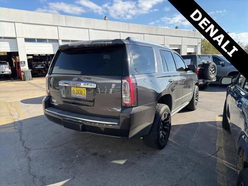 2017 GMC Yukon Denali